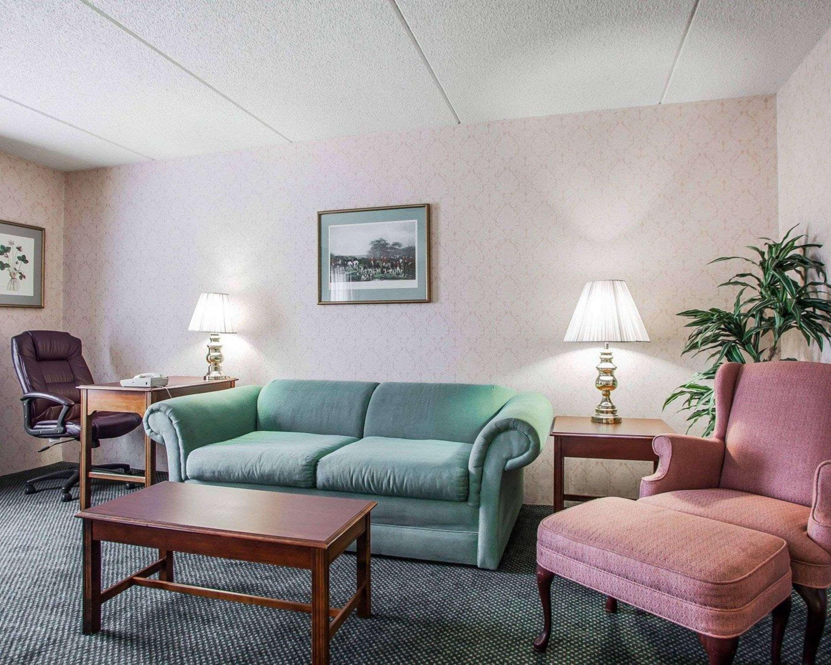 Quality Inn Montgomeryville-Philadelphia Exterior foto
